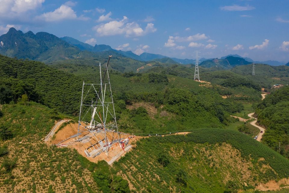 Qingdao Best Steel Structure Successfully Delivered Vietnam Transmission Tower Installation Project Qingdao Best Steel Structure Successfully Delivered Vietnam Transmission Tower Installation Project